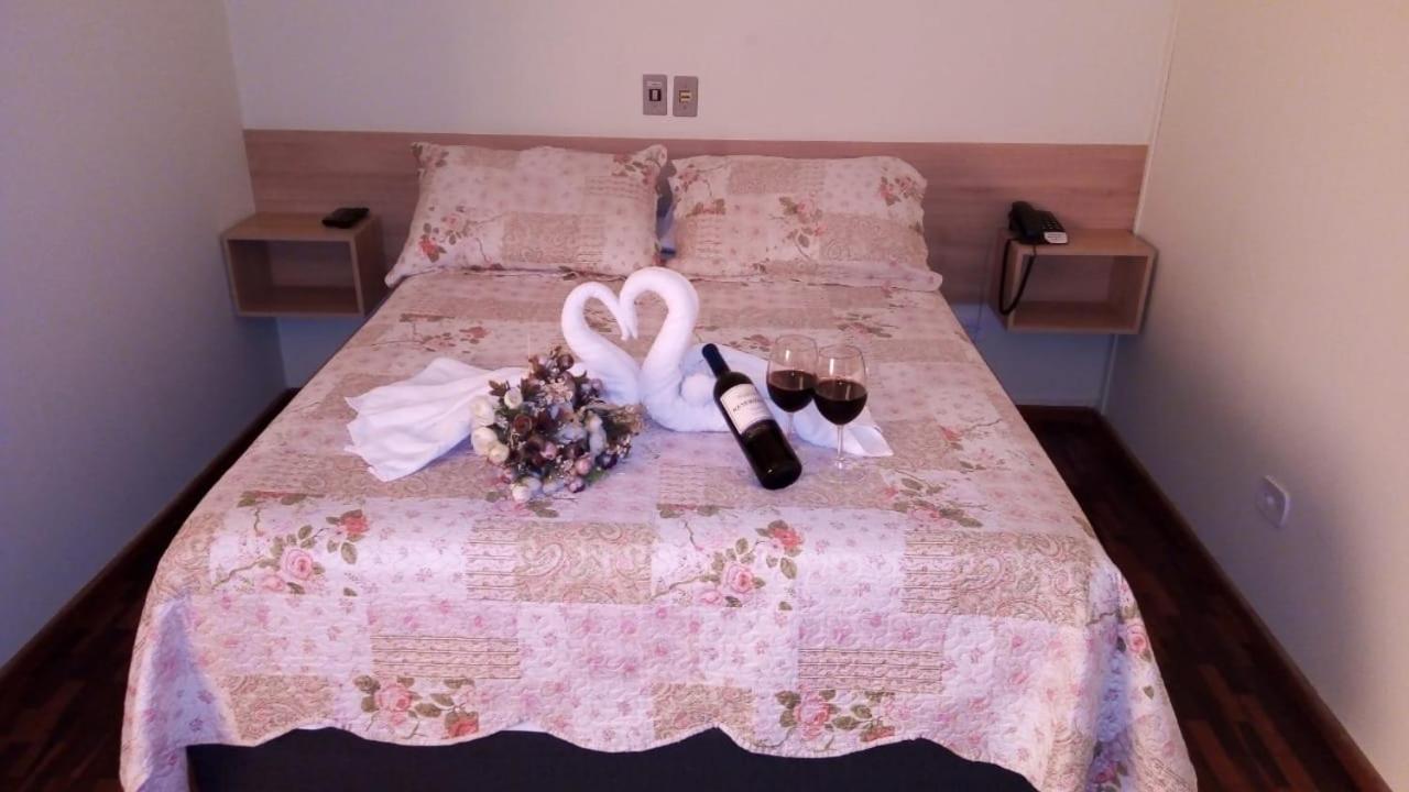 Hotel Farol จูซาบา ภายนอก รูปภาพ